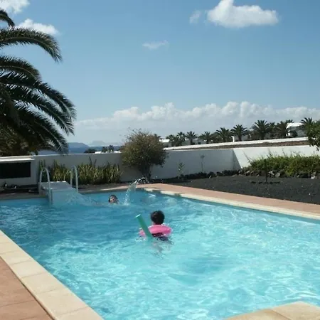 Semesterbostad Mit Pool Und Herrlichem Meerblick *