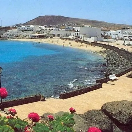 Mit Pool Und Herrlichem Meerblick Semesterbostad Playa Blanca (Lanzarote)